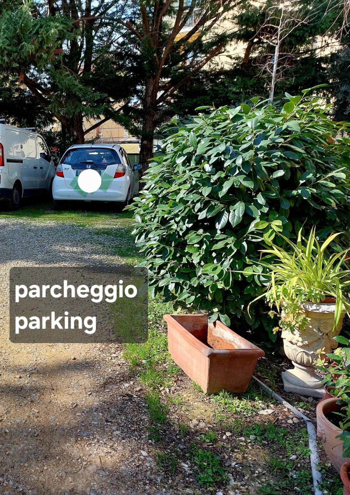 דירות פירנצה La Piccola Oasi Con Parcheggio מראה חיצוני תמונה