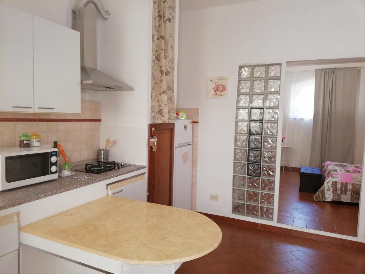 דירות פירנצה La Piccola Oasi Con Parcheggio מראה חיצוני תמונה